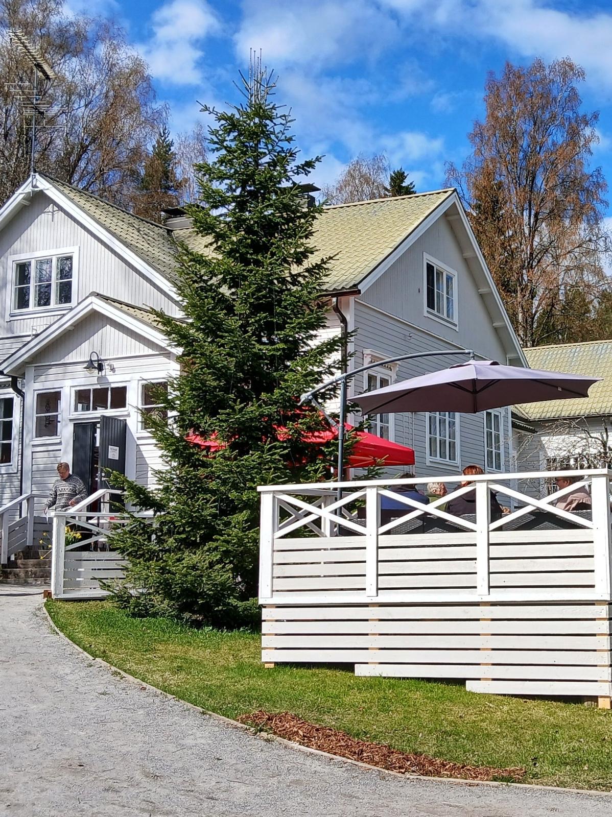 Puutikkalan Kesäpuoti