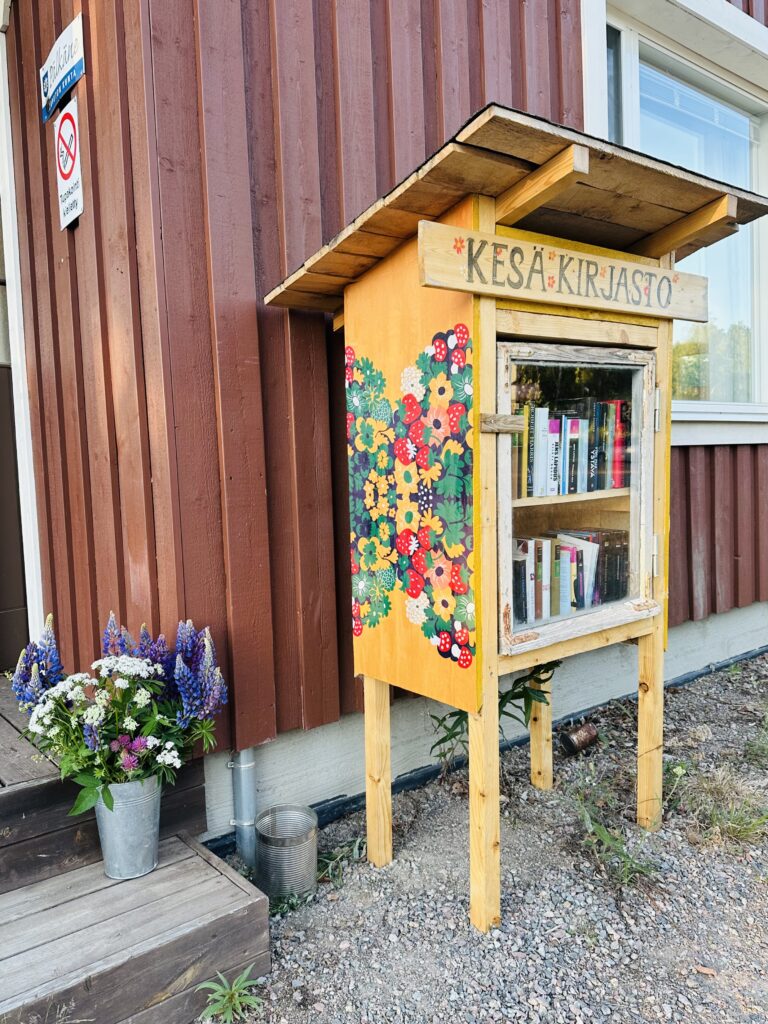 Aitoo, kesäkirjasto
