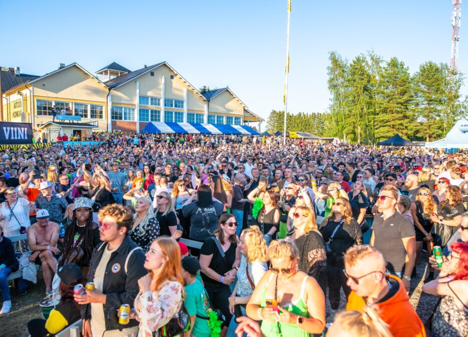 Aitoon Kirkkarit, festarikansaa